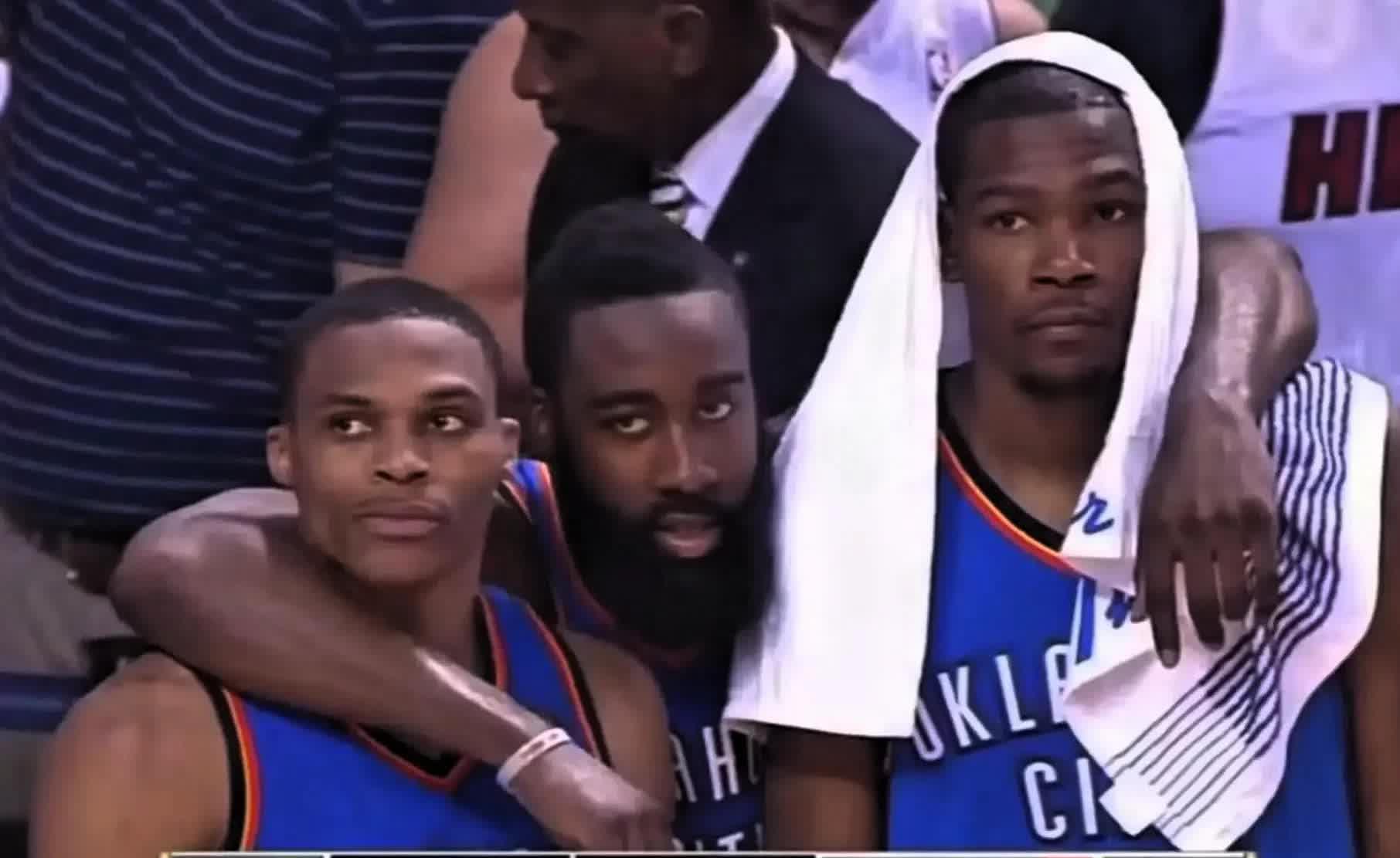 雄鹿队主场战胜雷霆队，重返西部第一