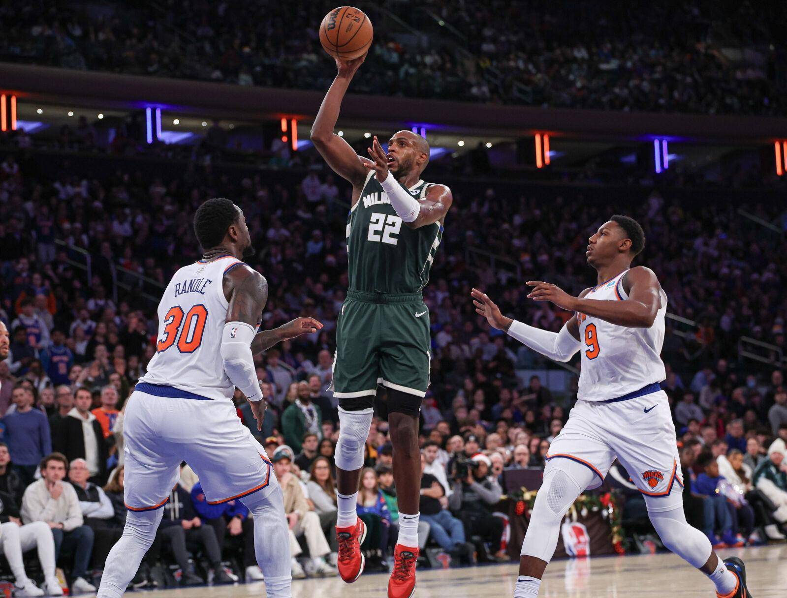 雄鹿连胜气势如虹，主场轻松取胜的简单介绍