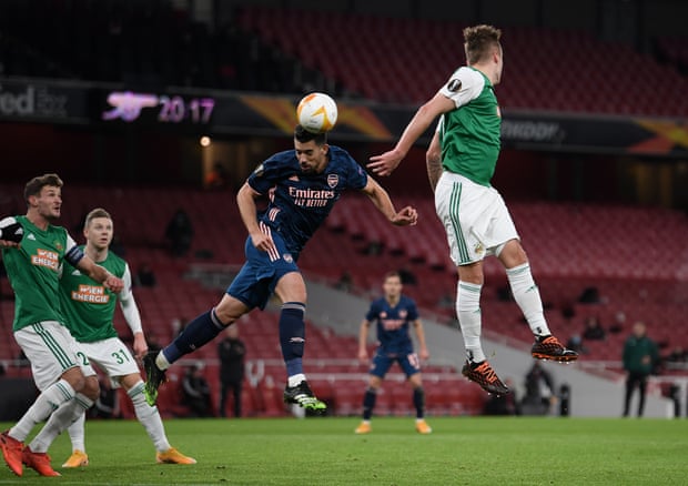 尼斯前锋破门建功，领先到底