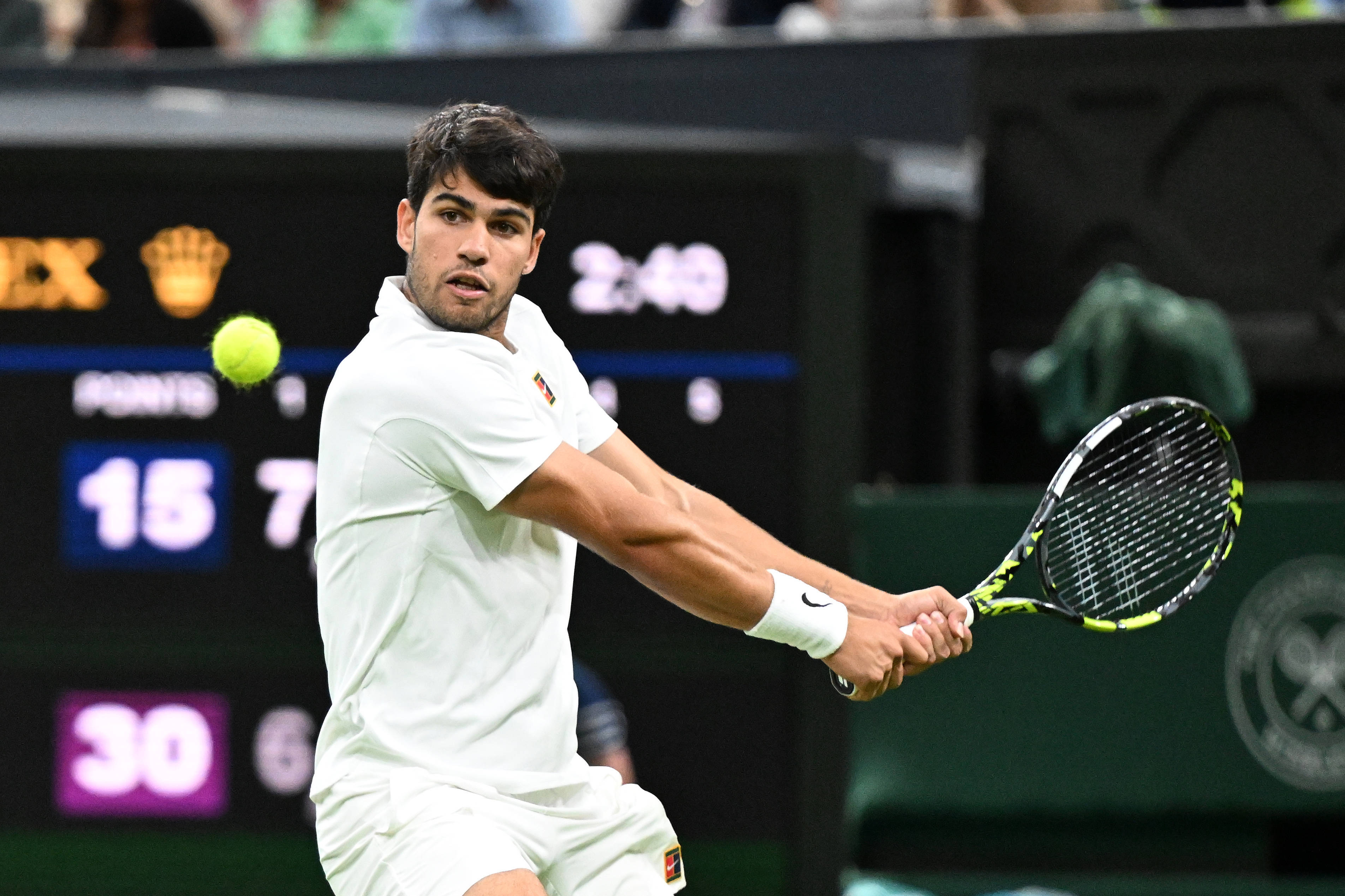 ATP总决赛力克温网，阿尔卡拉斯扛起全队