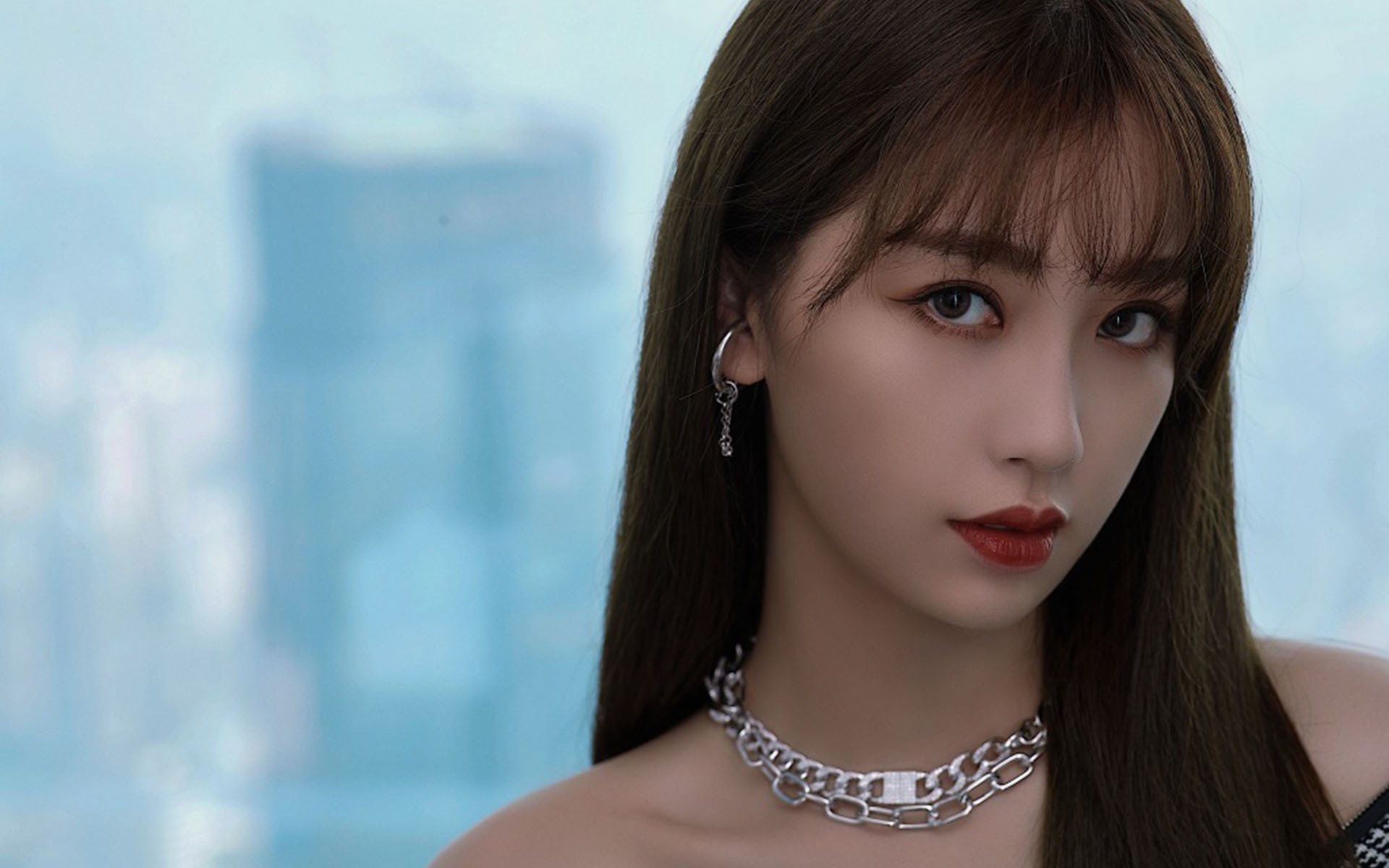 24小时见证双城记，米兰德比与东北德比，体育如何讲述城市故事